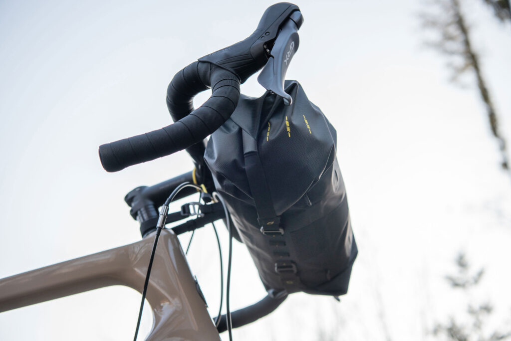 Apidura Expedition Handlebar Pack Ansicht von unten