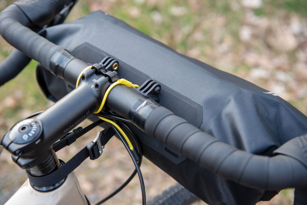 Apidura Expedition Handlebar Pack Zubehör Mounts