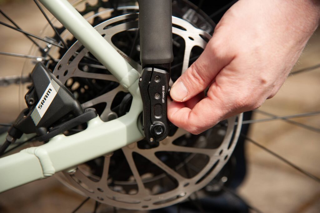 Tailfin Journey Pannier Rack mit Pannier Mounts