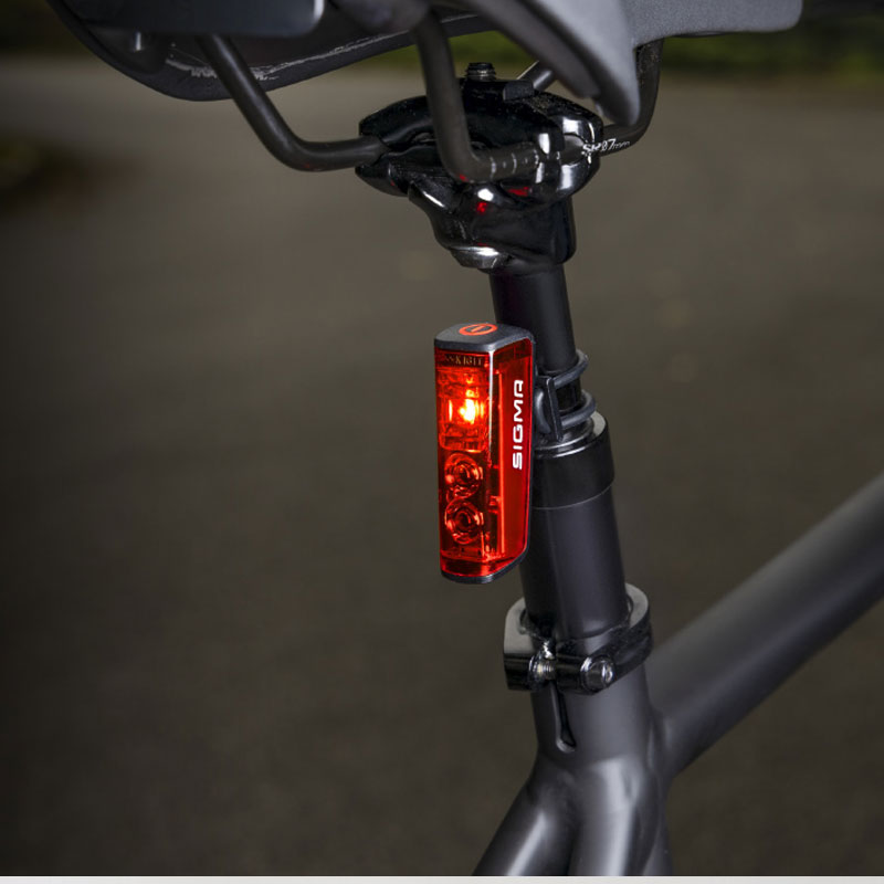 Sigma Blaze LED Rücklicht mit USB und Bremslicht­funktion