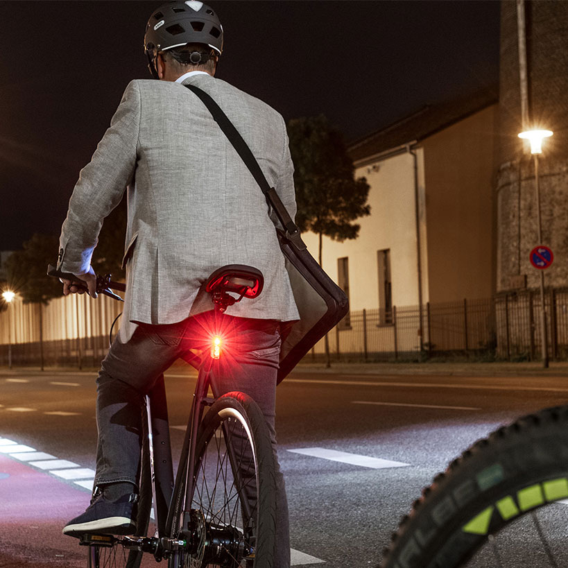 Sigma Blaze LED Rücklicht mit USB und Bremslicht­funktion