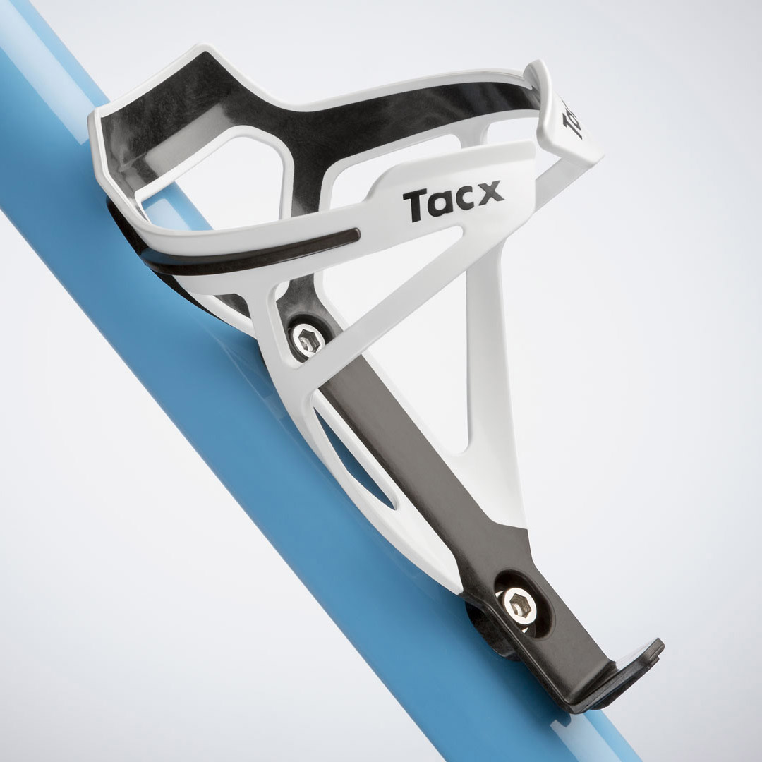 tacx-deva-fahrrad-flaschenhalter-bike-2 TACX Deva Fahrrad Trinkflaschenhalter mit Carbon Kern