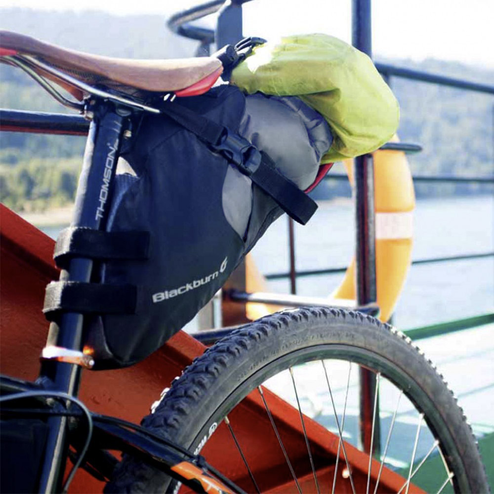 Blackburn Outpost Seat Pack & Dry Bag Satteltasche mit Packsack